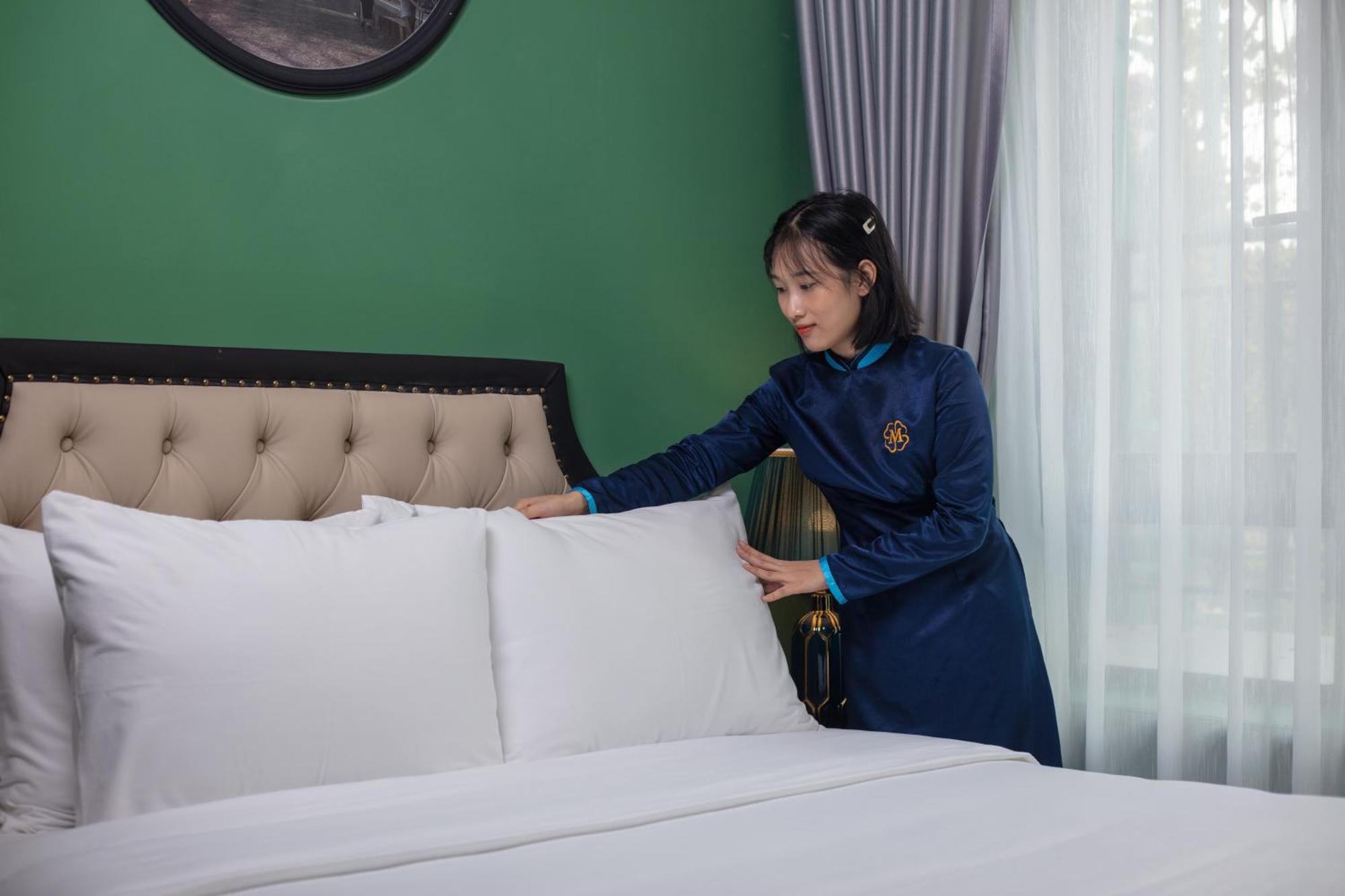 Madelise Adora Hotel & Travel Hanoi Eksteriør bilde